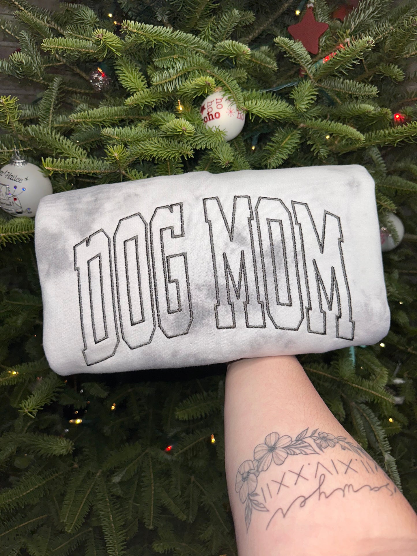 Dog Mom Crewneck